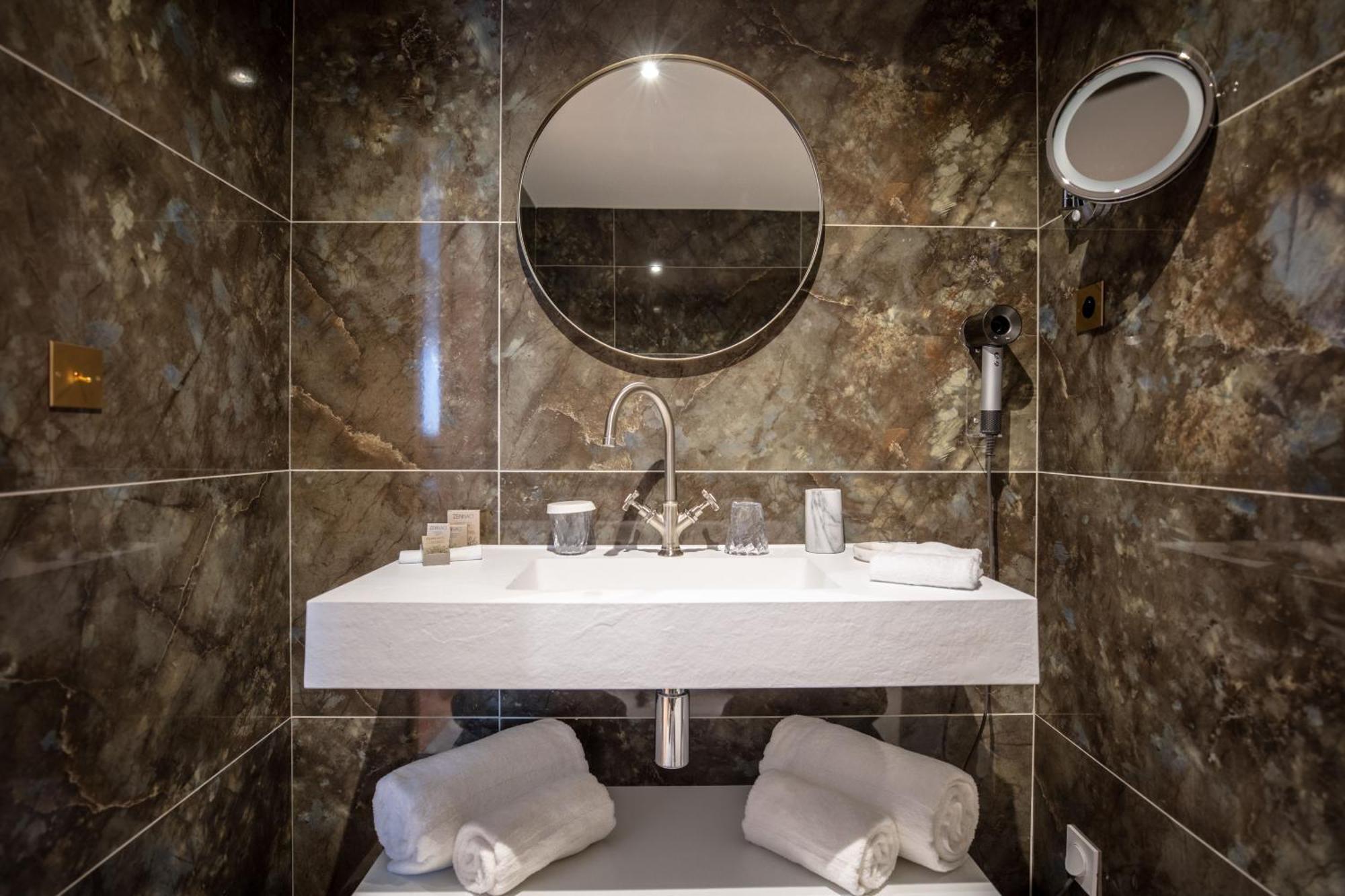 Hotel Le Diamond Rock Tignes Rom bilde